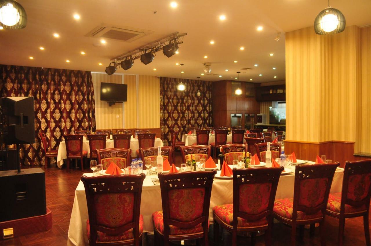 Platinum Hotel Oelan-bator Buitenkant foto